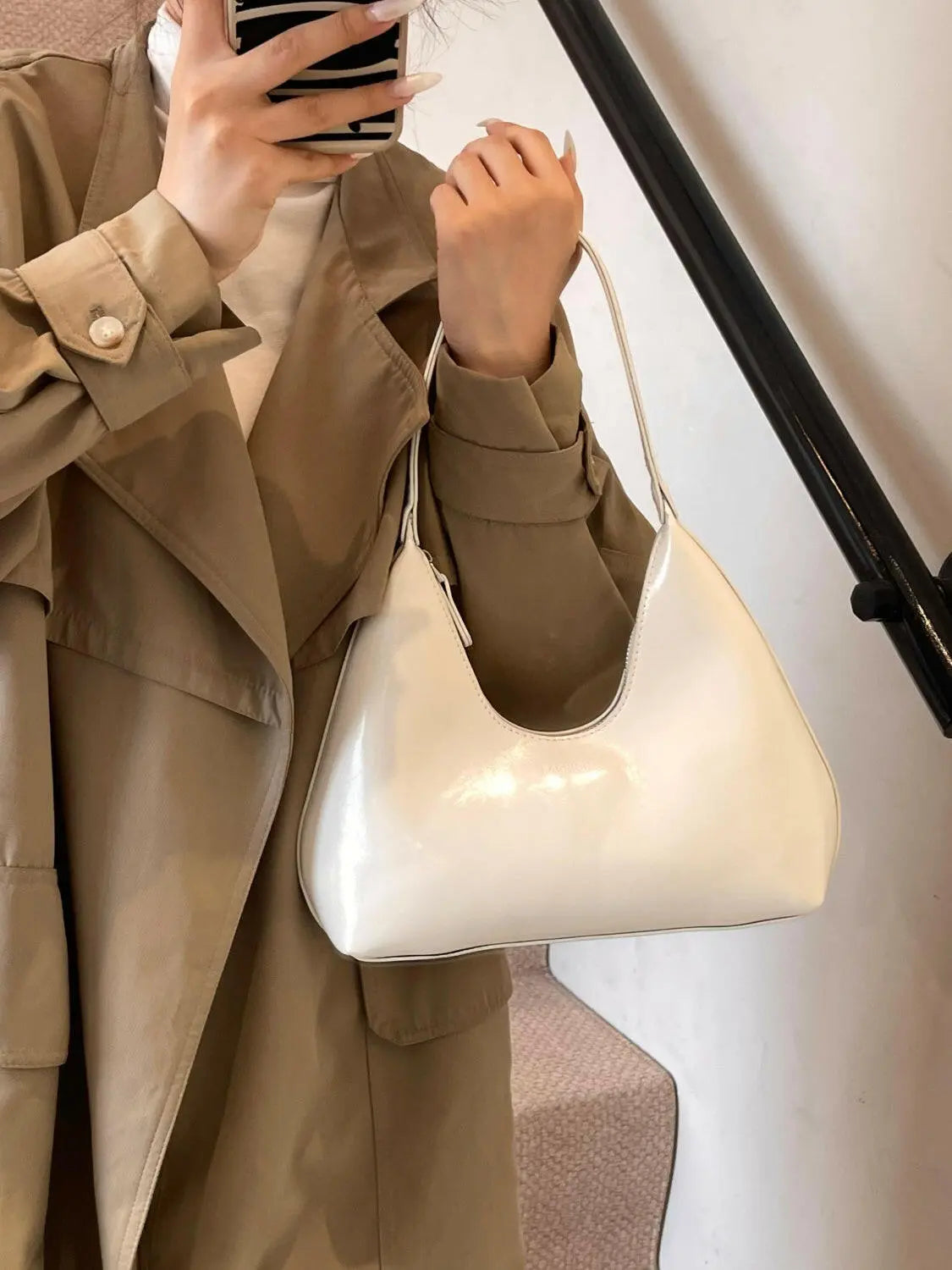 PU Leather Moon Shape Shoulder Bag.