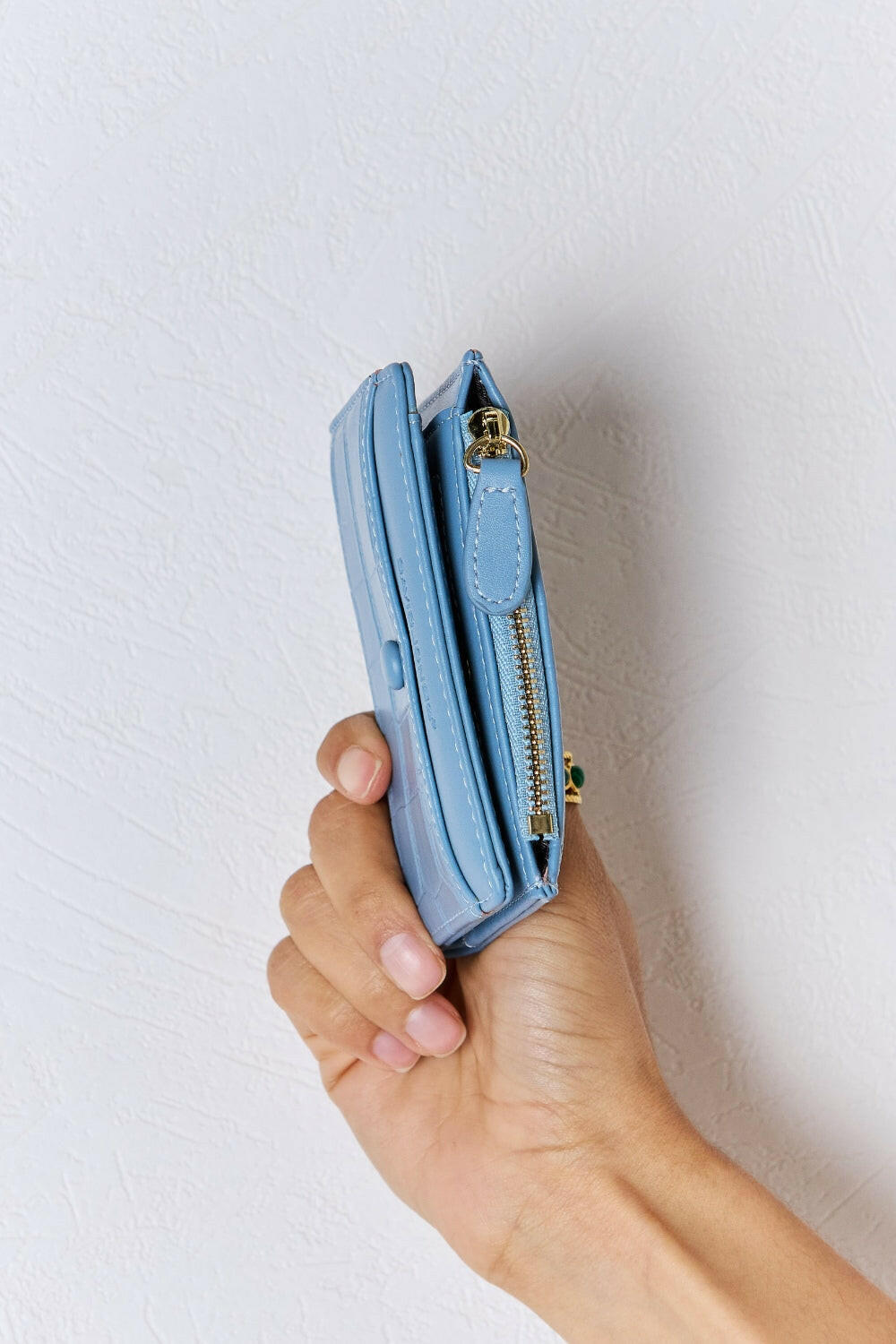 David Jones Texture PU Leather Mini Wallet.