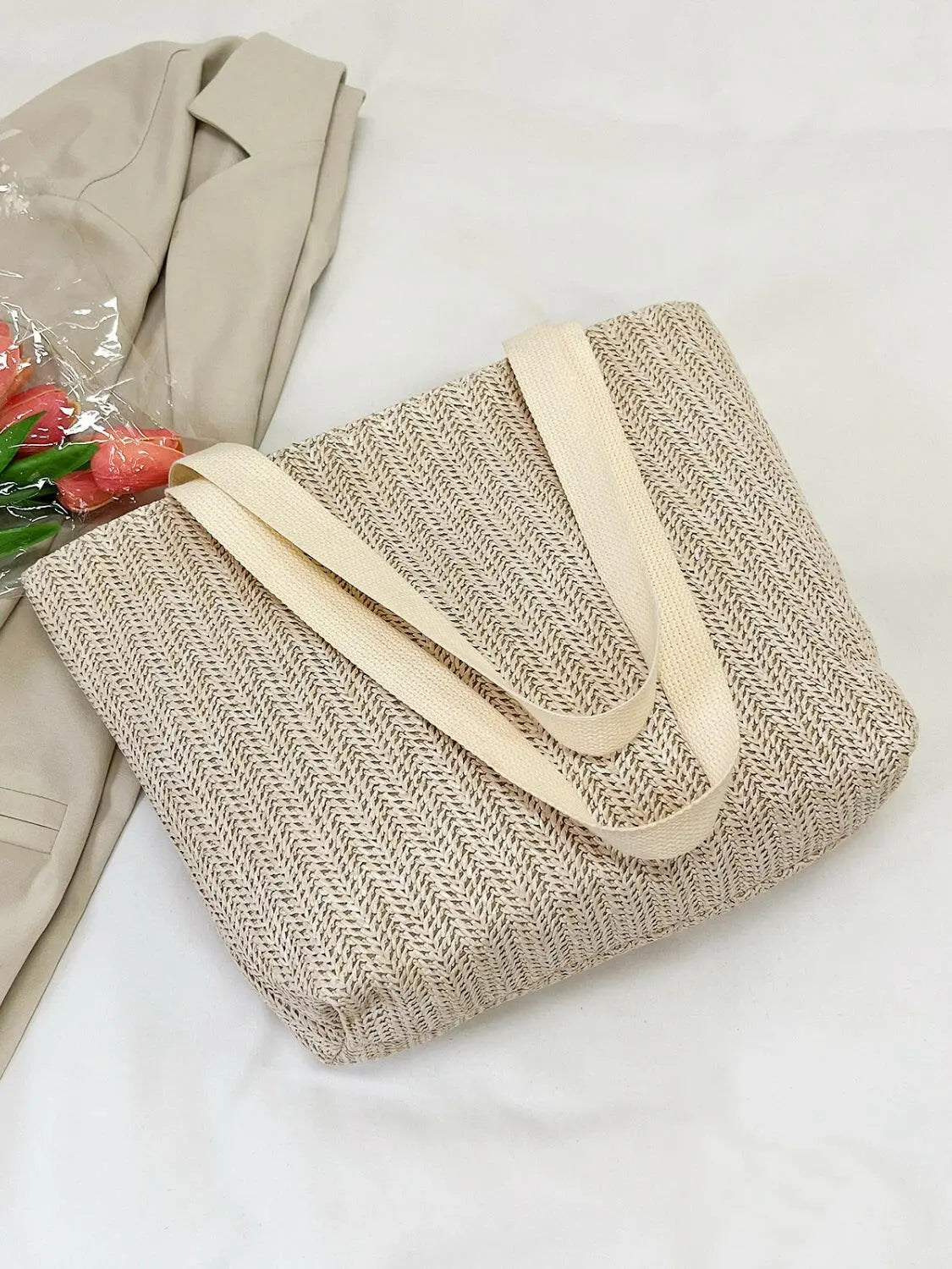 Straw Woven Tote Bag.