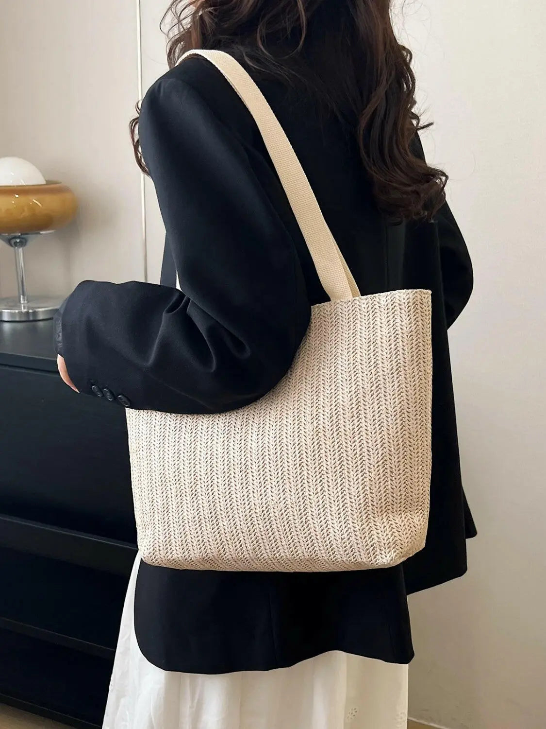 Straw Woven Tote Bag.