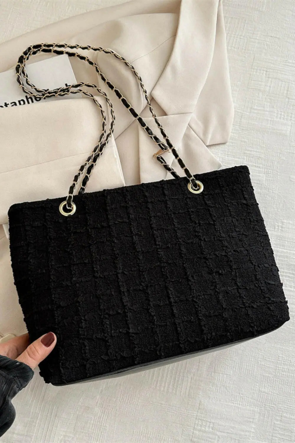 Polyester Texture Chain Tote bag.