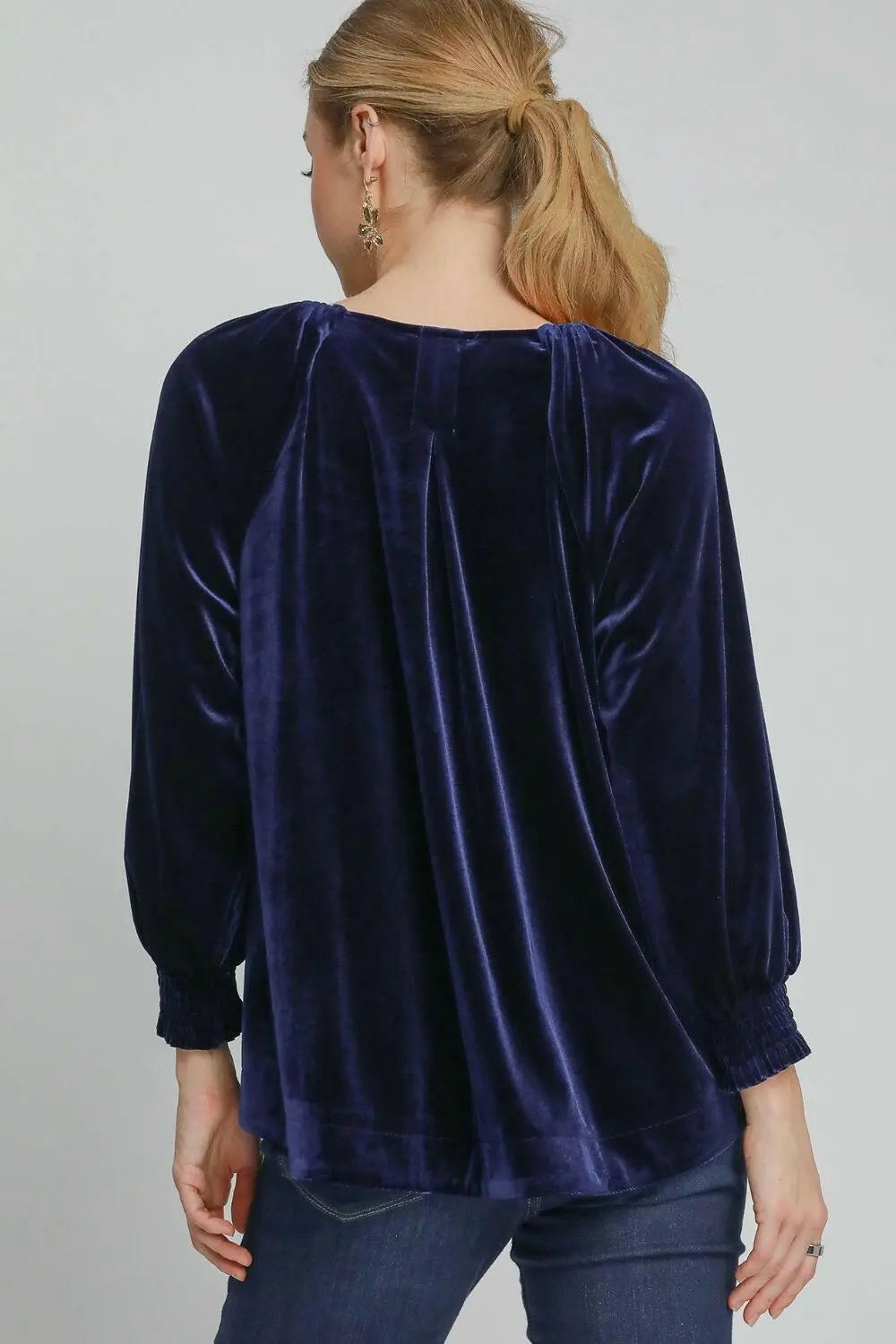 Umgee Full Size Floral Lace Velvet Raglan Sleeve Top Plus Size.