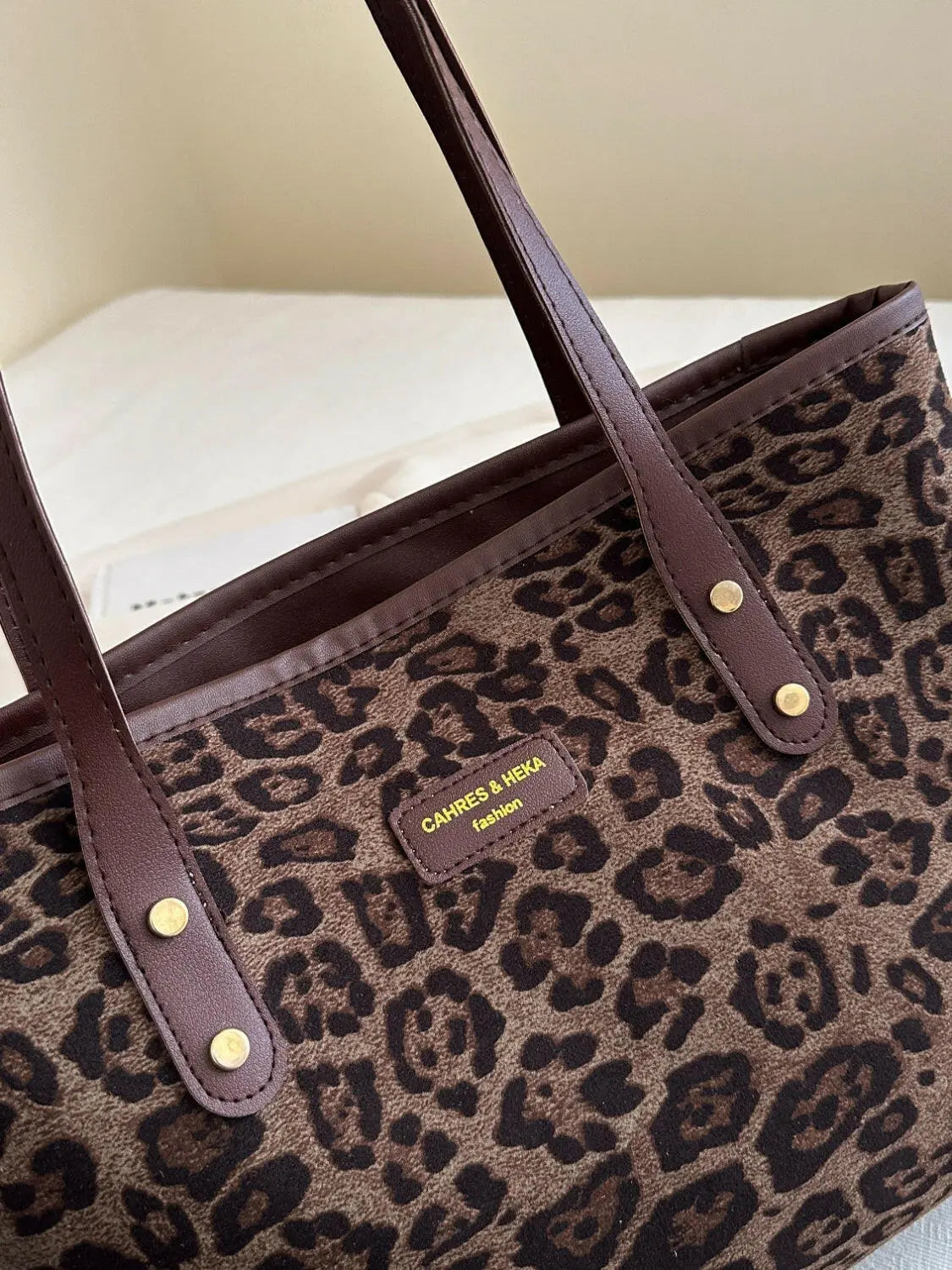 Leopard Polyester Tote Bag.
