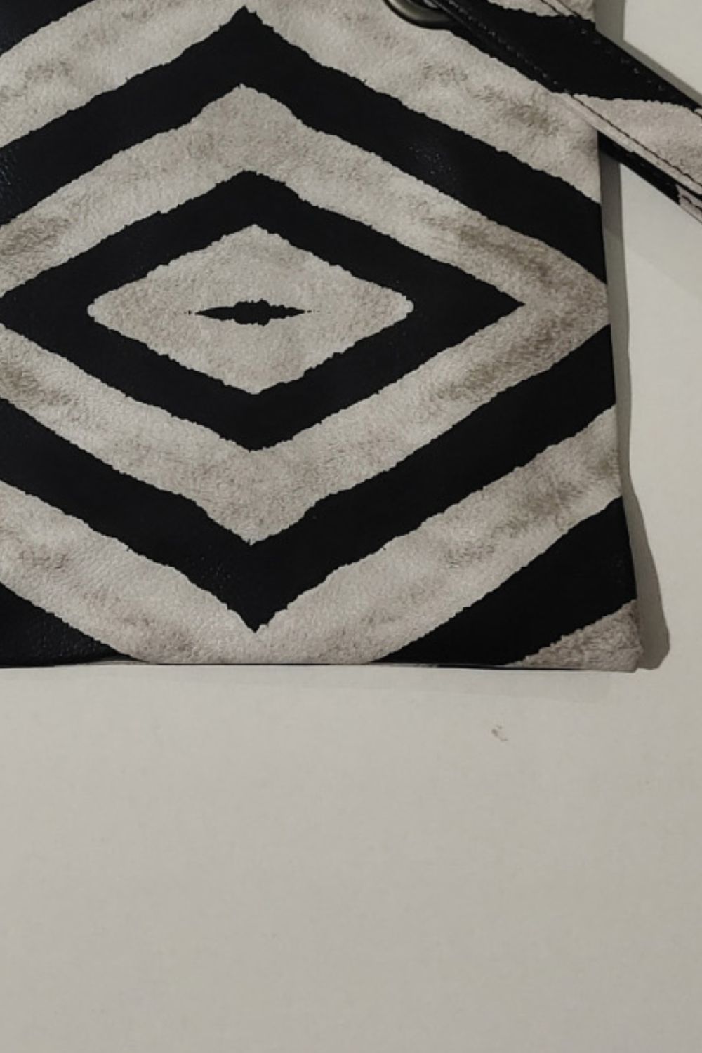 Carry Your Love Plaid Wristlet - Premium Handbags from Trendsi - Just $19.99! Shop now at Handbags Specialist Headquarter