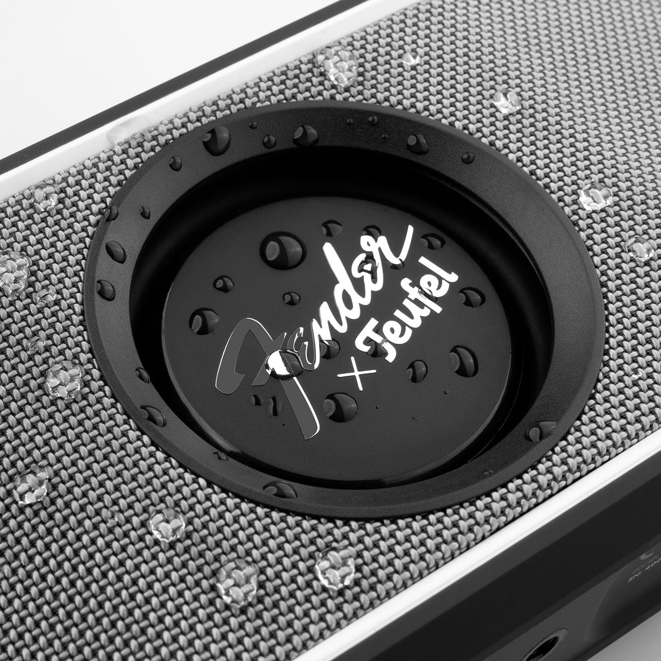ROCKSTER GO 2: Portable, Powerful, Waterproof