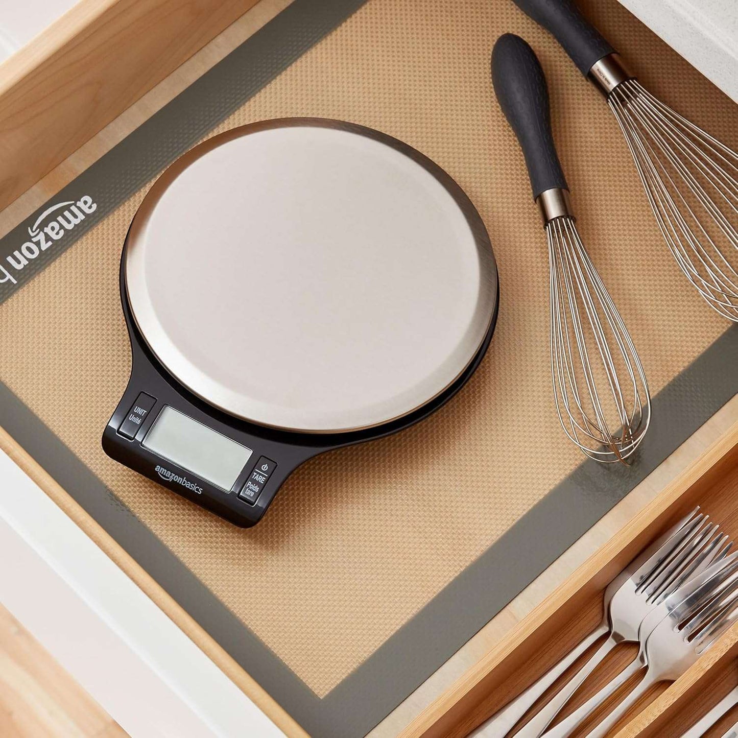 LCD Kitchen Scale - Black & Steel