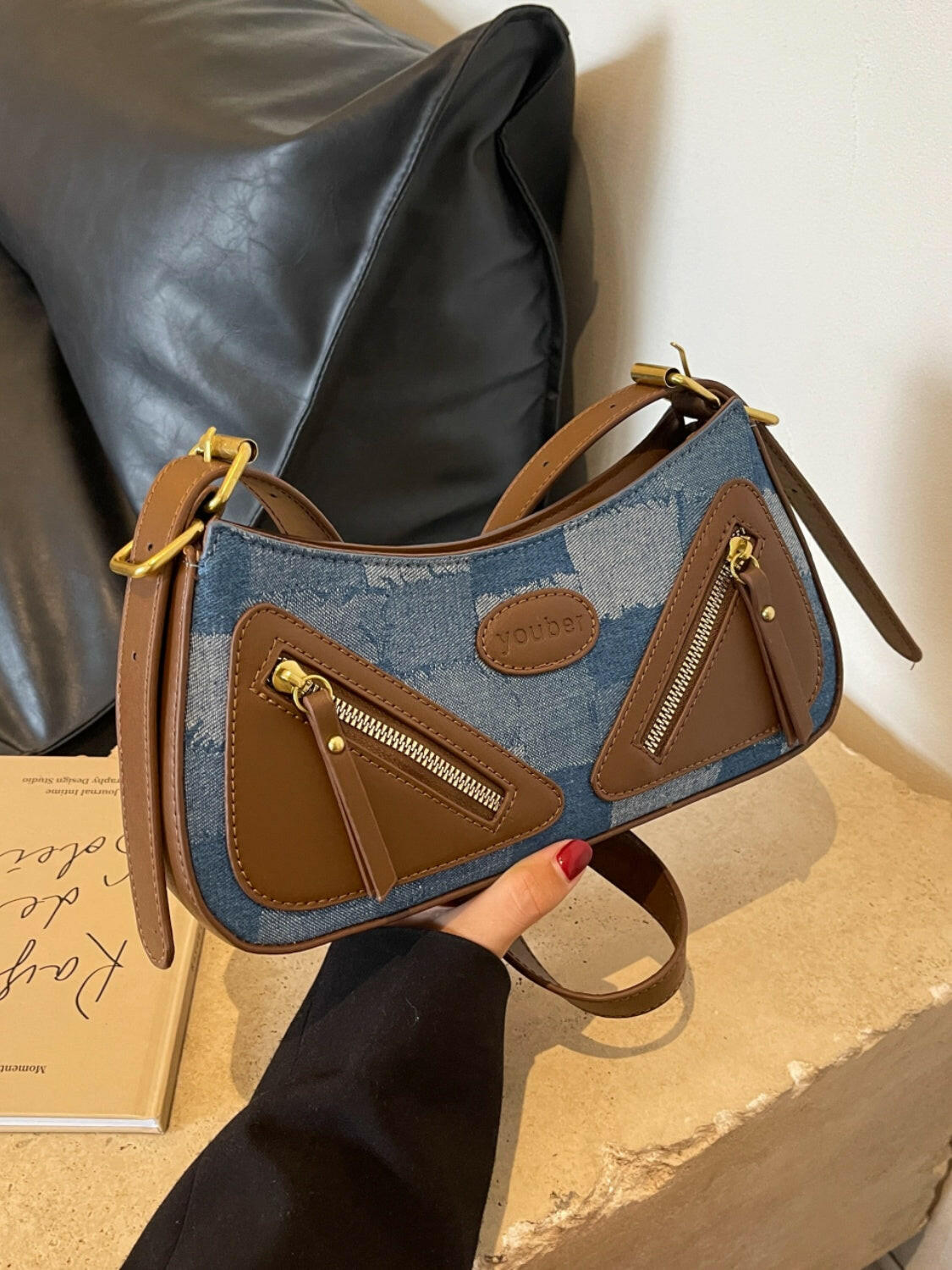 Plaid Adjustable Strap Shoulder Bag.