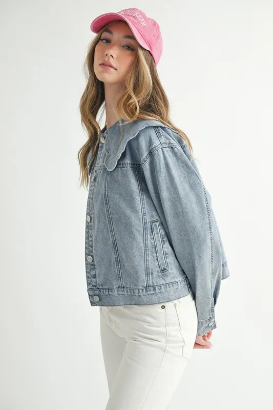 MABLE Scallop Peter Pan Collar Denim Jacket - Premium Women / Jeans & Denim from Trendsi - Just $64.90! Shop now at Handbags Specialist Headquarter