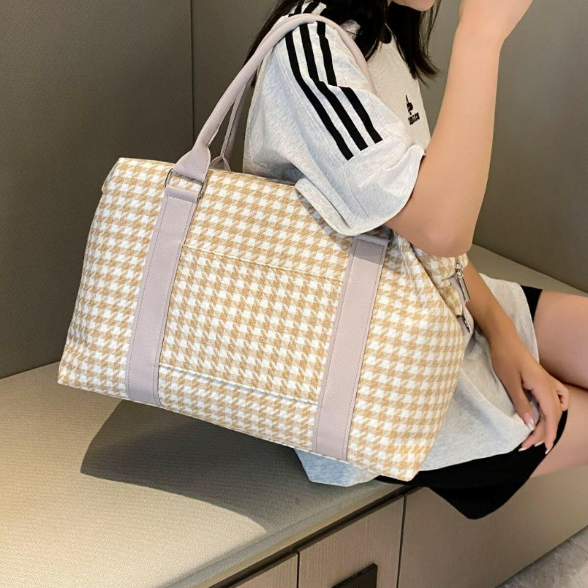 Houndstooth Canvas Travel Bag.