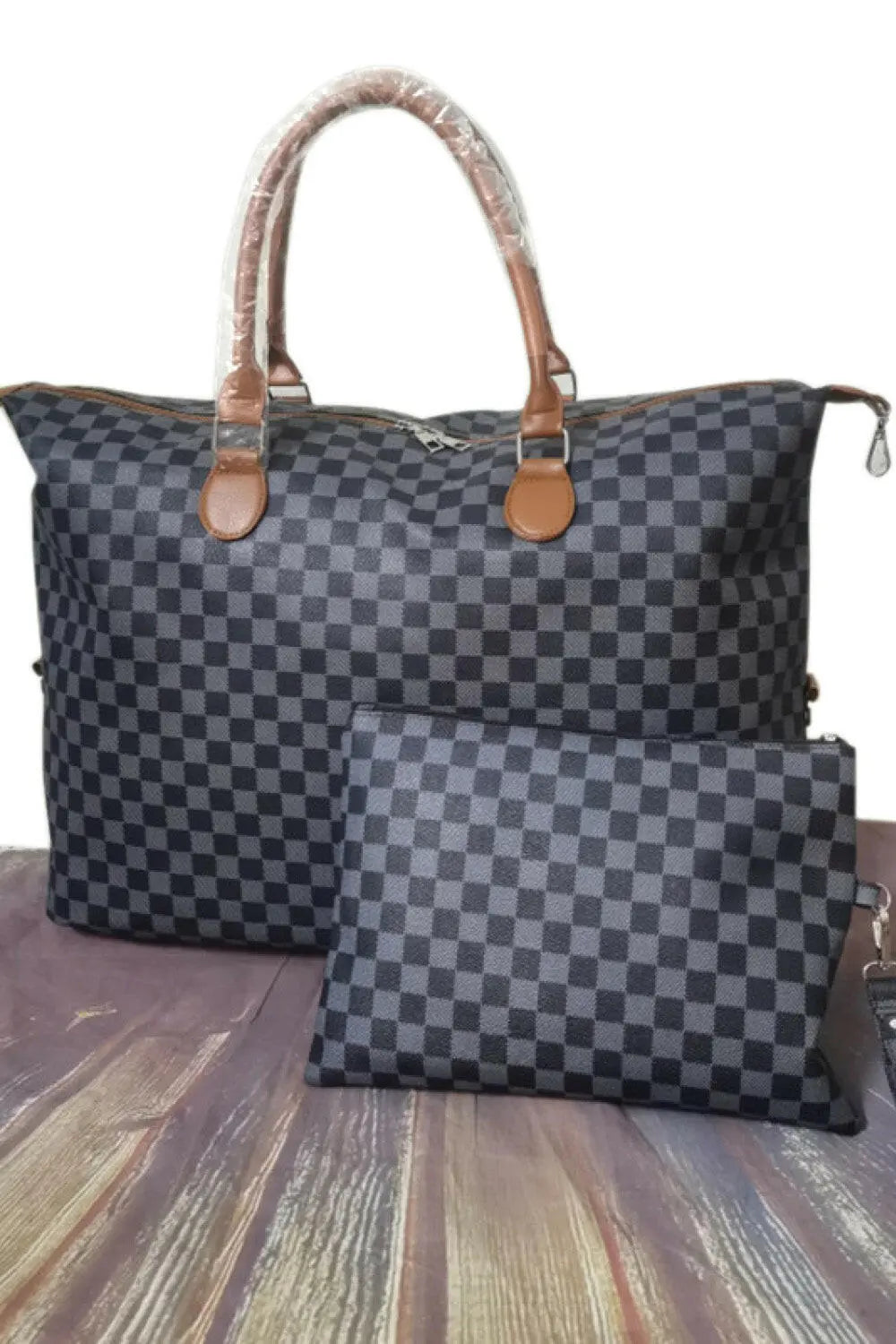 Checkered Two-Piece Bag Set.