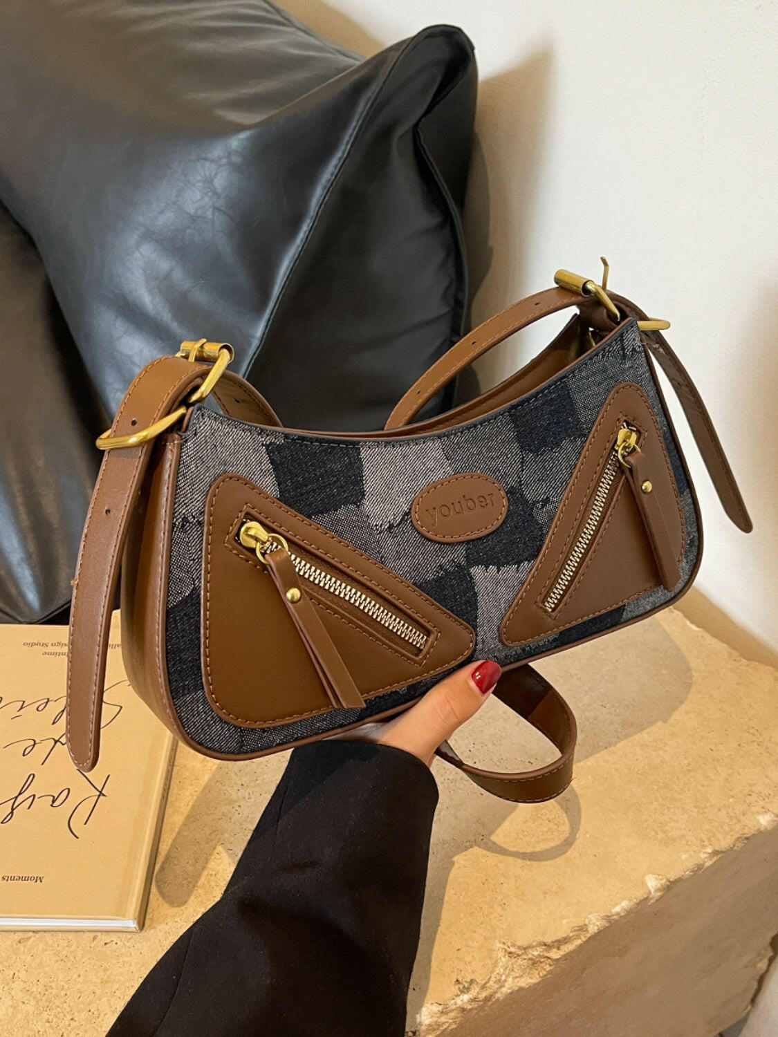 Plaid Adjustable Strap Shoulder Bag.