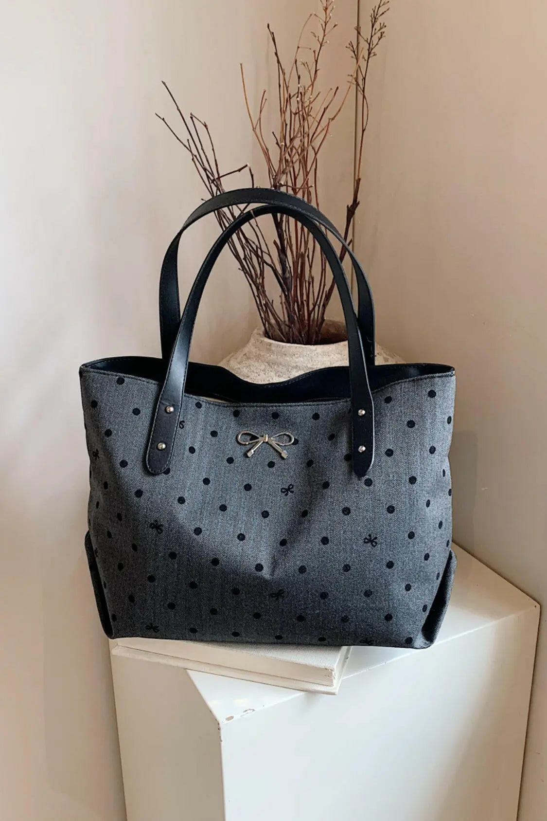 Polyester Bow Polka Dot Tote Bag.