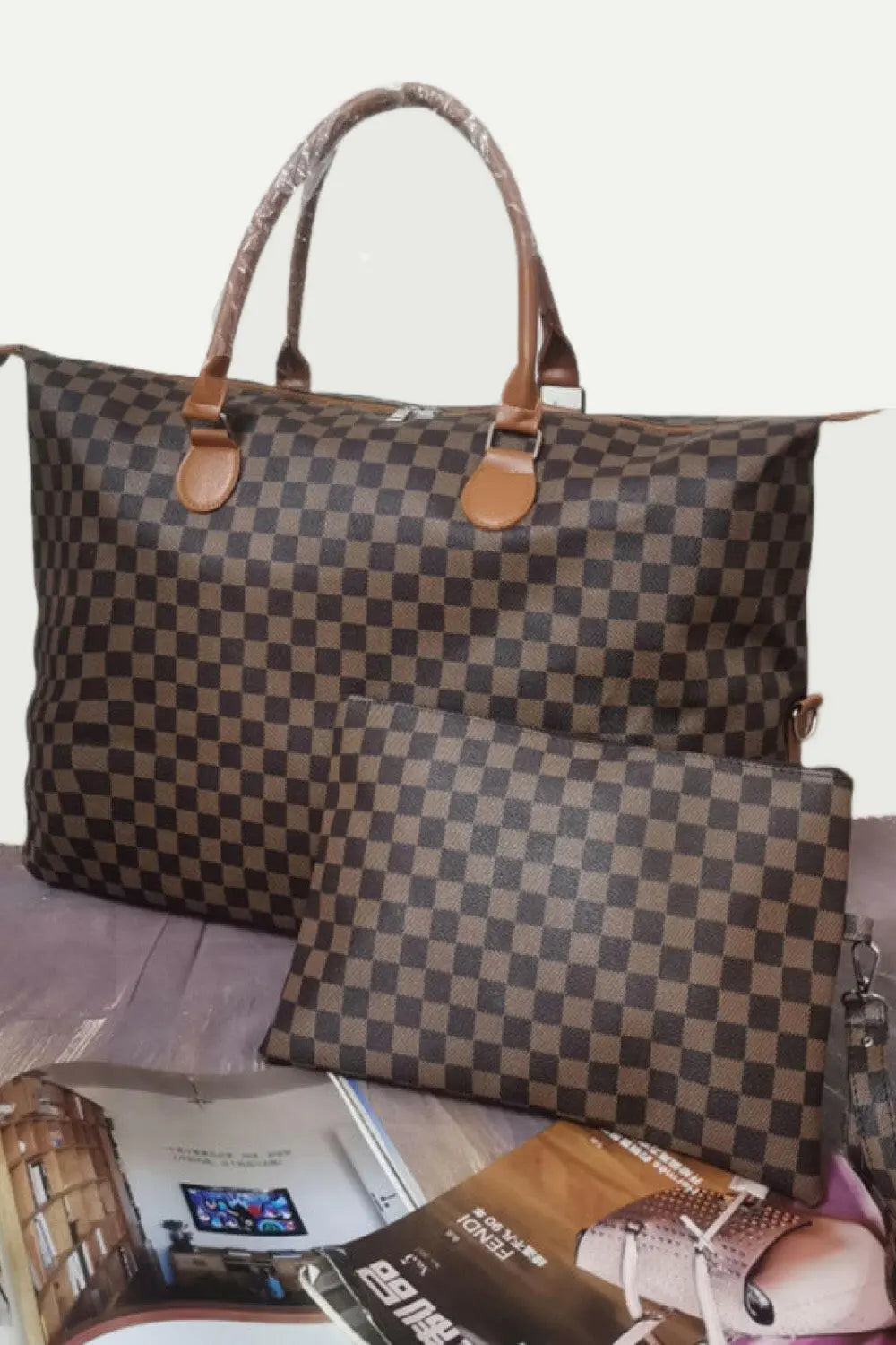 Checkered Two-Piece Bag Set.