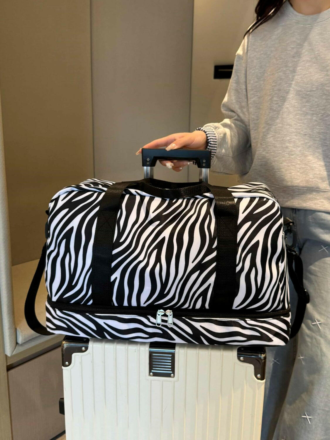 Oxford Cloth Leopard Travel Bag - Premium Luggage Travel Bags from Trendsi - Just $32.99! Shop now at Handbags Specialist Headquarter