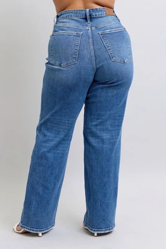 Judy Blue Full Size High Waist V-Front Vintage Wash Straight Jeans Plus Size - Premium Women / Jeans & Denim from Trendsi - Just $63.99! Shop now at Handbags Specialist Headquarter