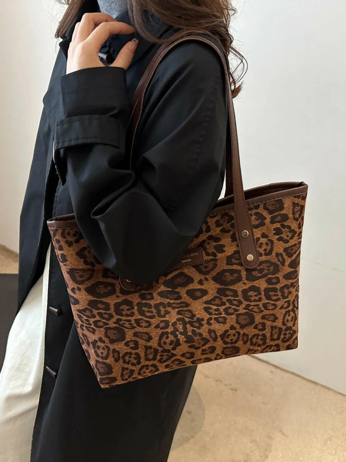 Leopard Polyester Tote Bag - Premium Tote Bag from Trendsi - Just $19! Shop now at Handbags Specialist Headquarter