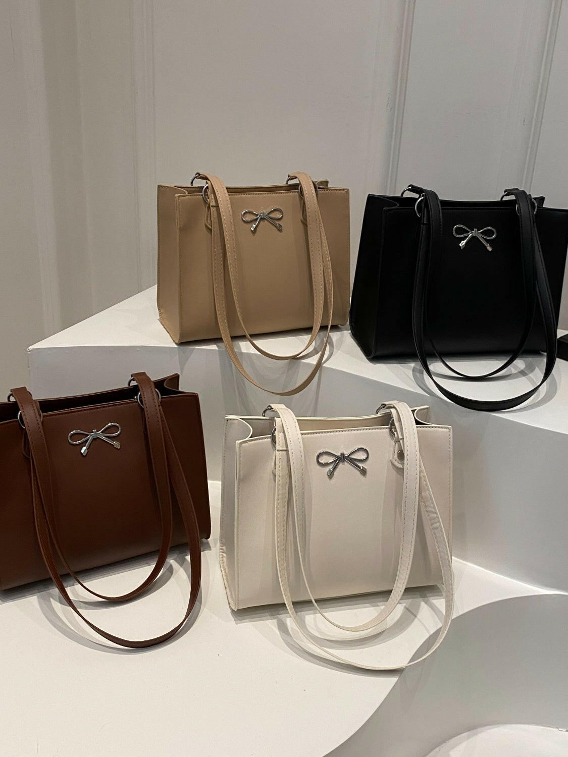 Bow PU Leather Shoulder Bag.