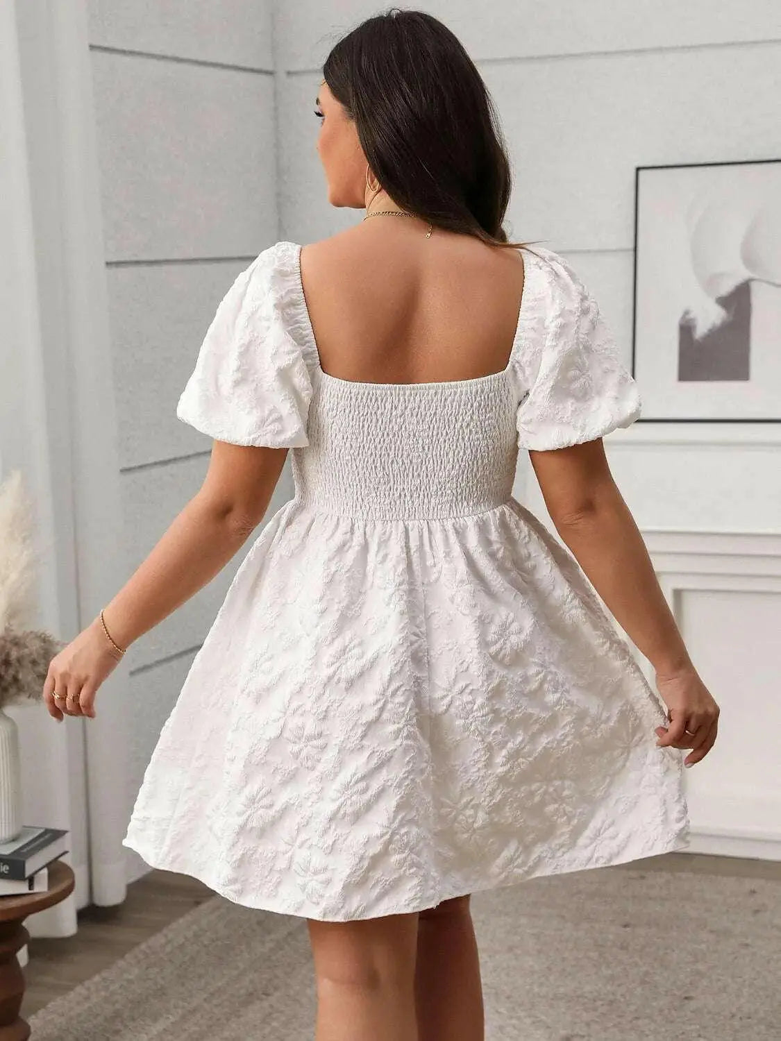 Plus Size Smocked Sweetheart Neck Puff Sleeve Mini Dress.