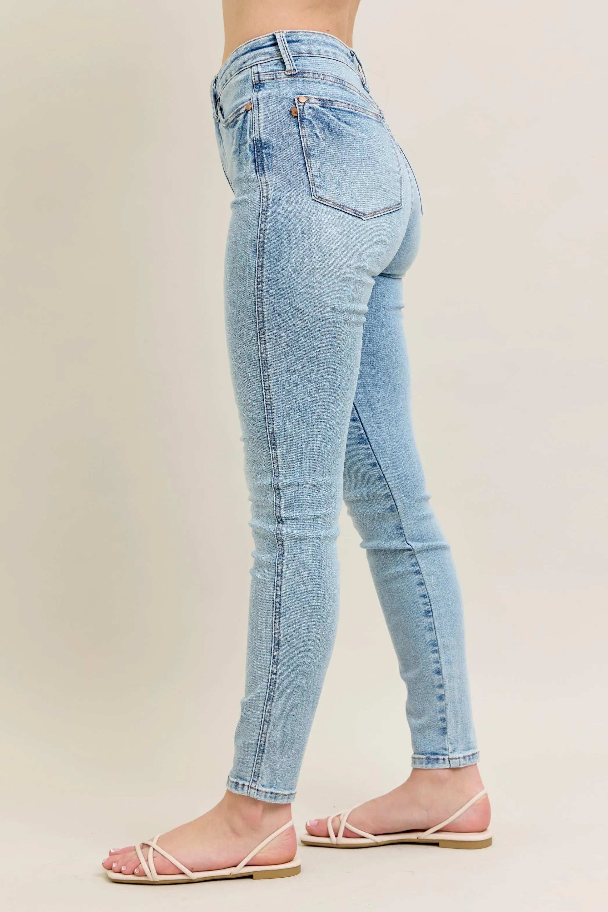 Judy Blue Full Size Mr Tummy Control Vintage Wash Skinny Jeans Plus Size - Premium Women / Jeans & Denim from Trendsi - Just $64.99! Shop now at Handbags Specialist Headquarter