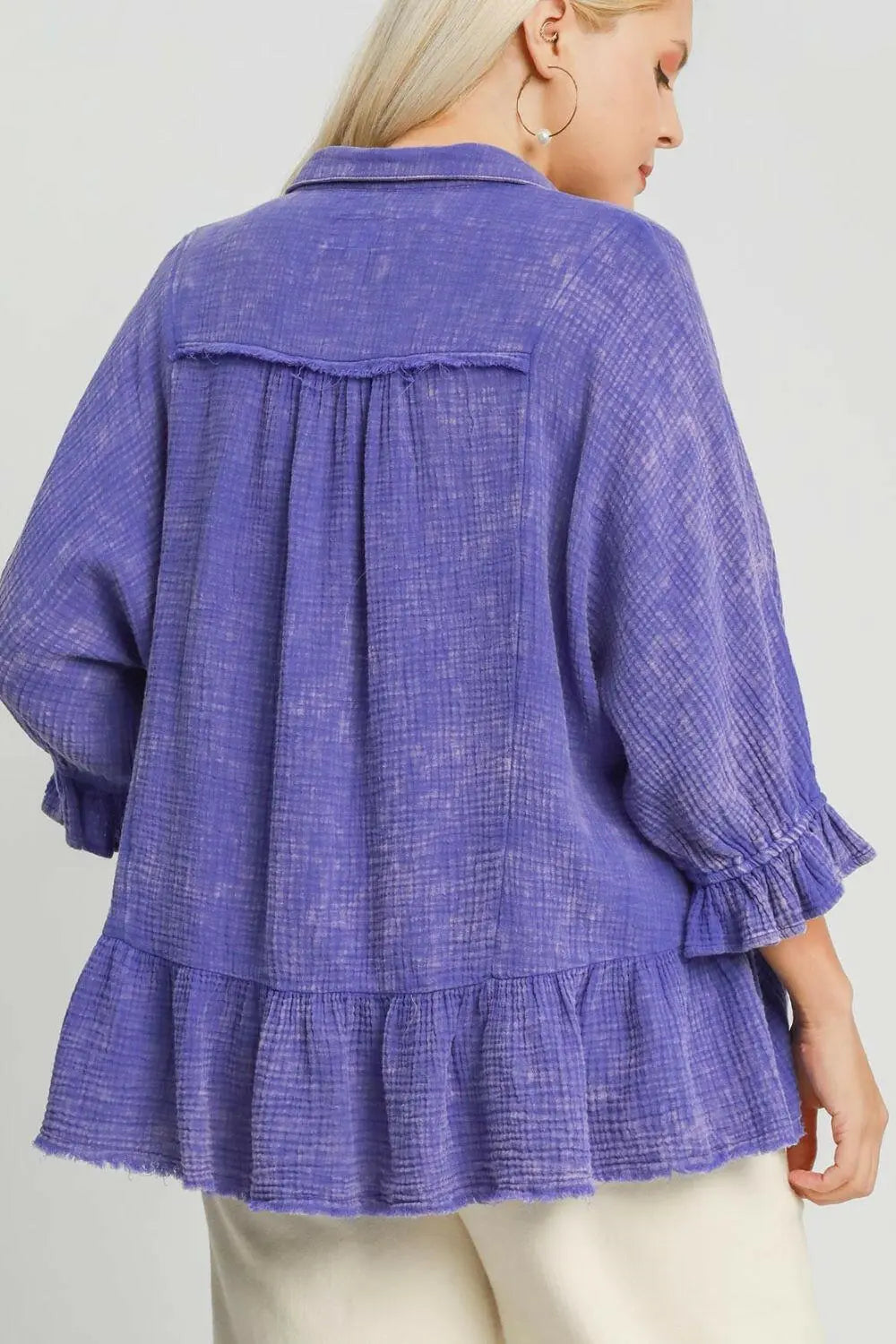 Umgee Plus Size Size Mineral Washed Cotton Gauze Top.