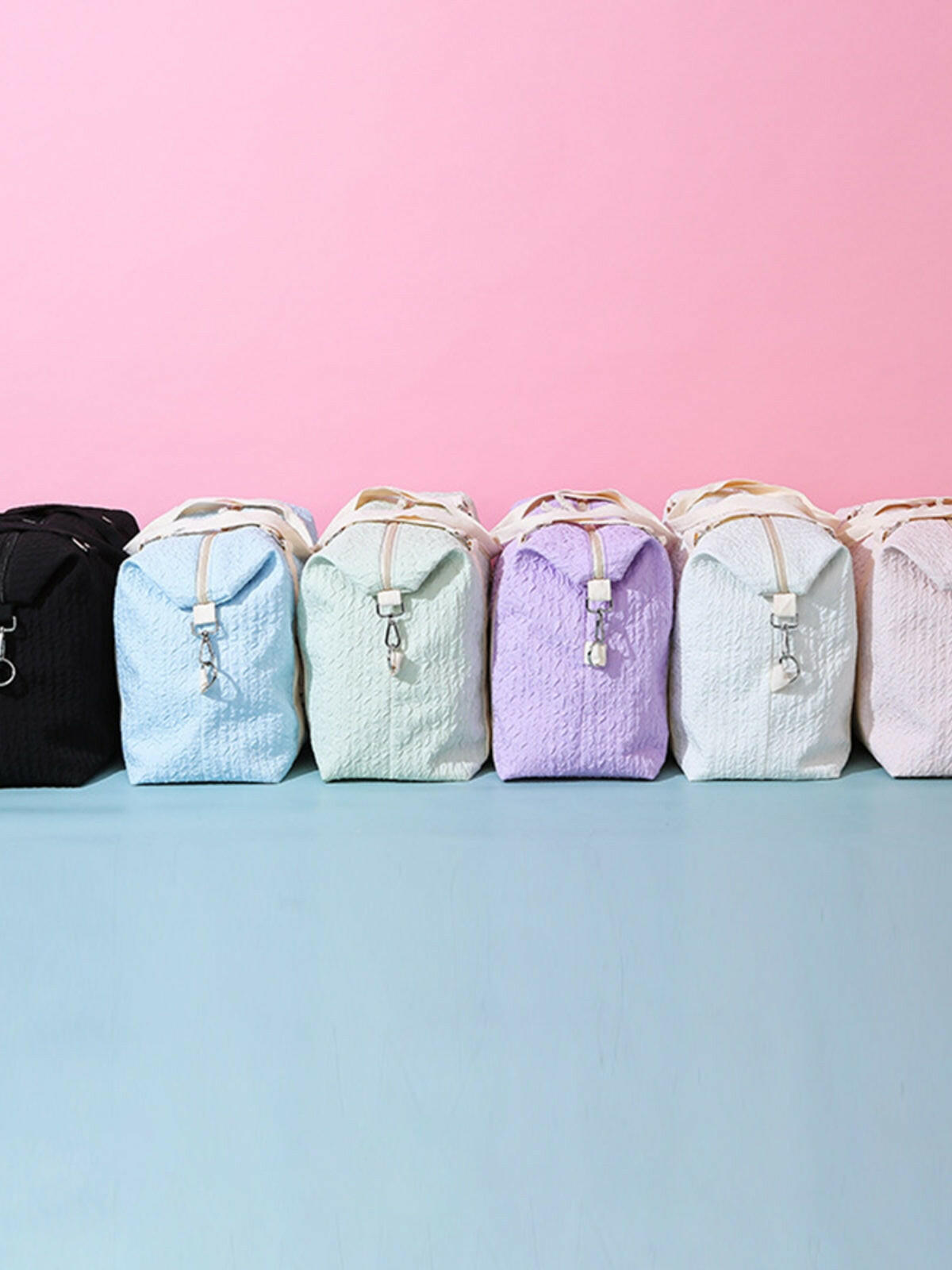 Texture Oxford Cloth Travel Bag - Premium Luggage Travel Bags from Trendsi - Just $36.99! Shop now at Handbags Specialist Headquarter