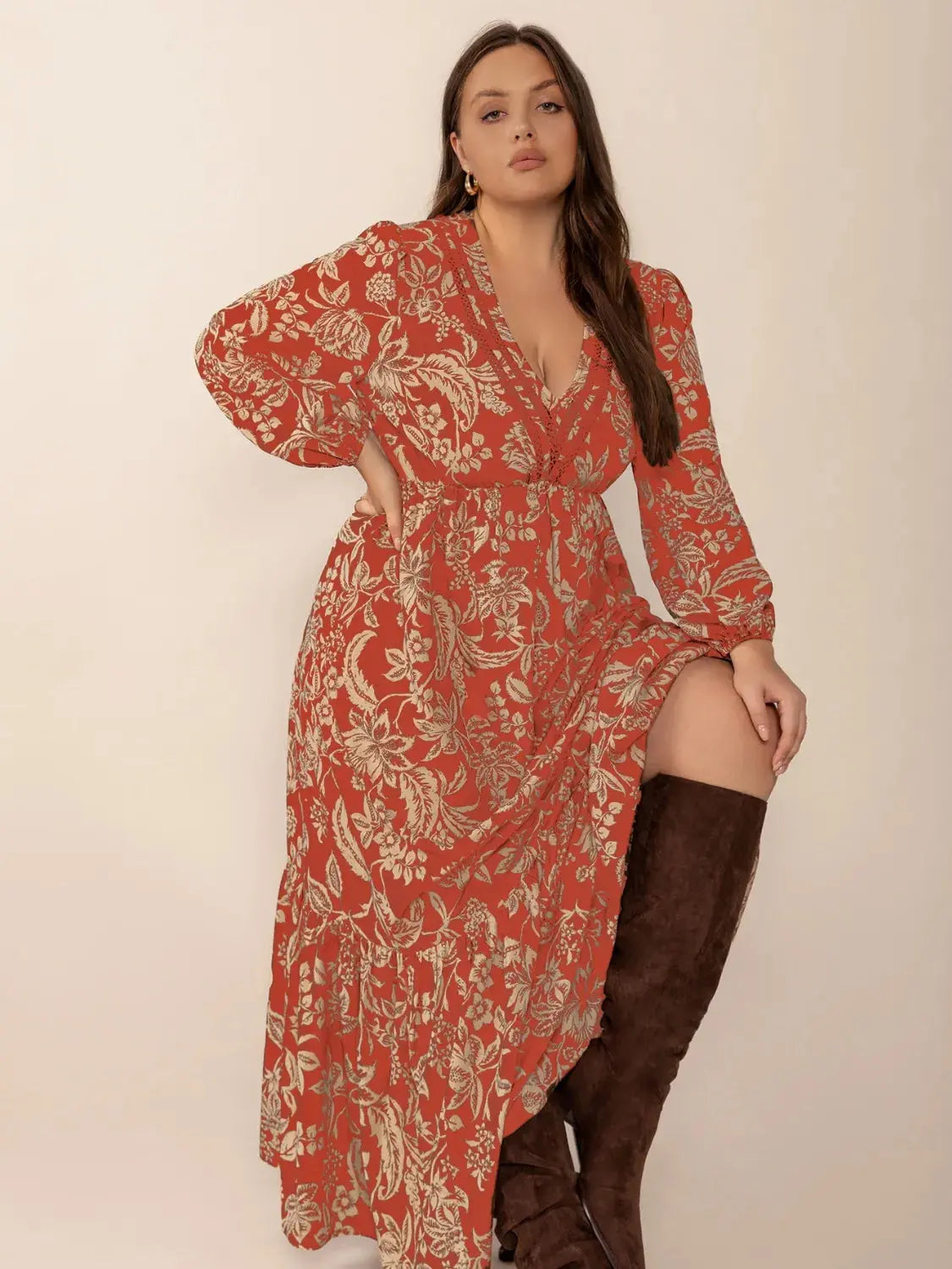 Plus Size Lace Detail Printed Balloon Sleeve Midi Dress.