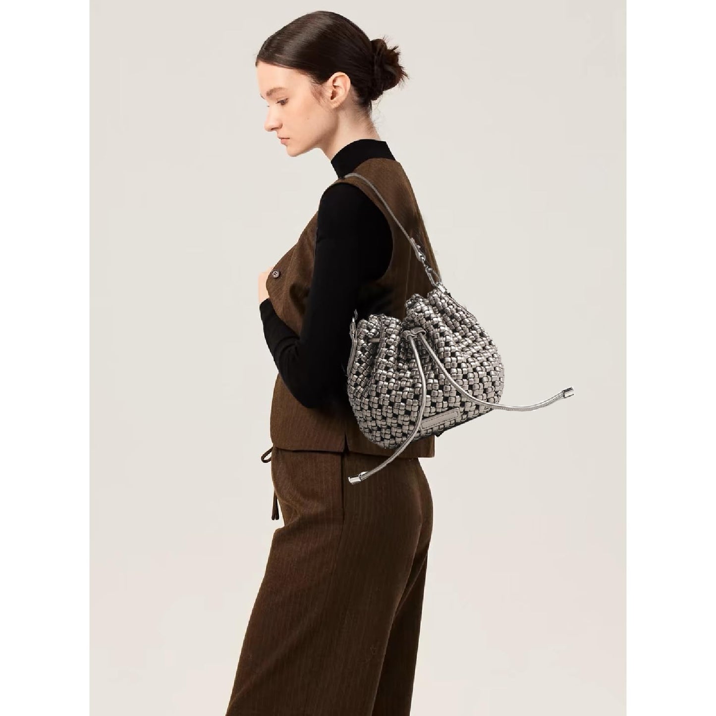 Hollow Bucket Tote Bag