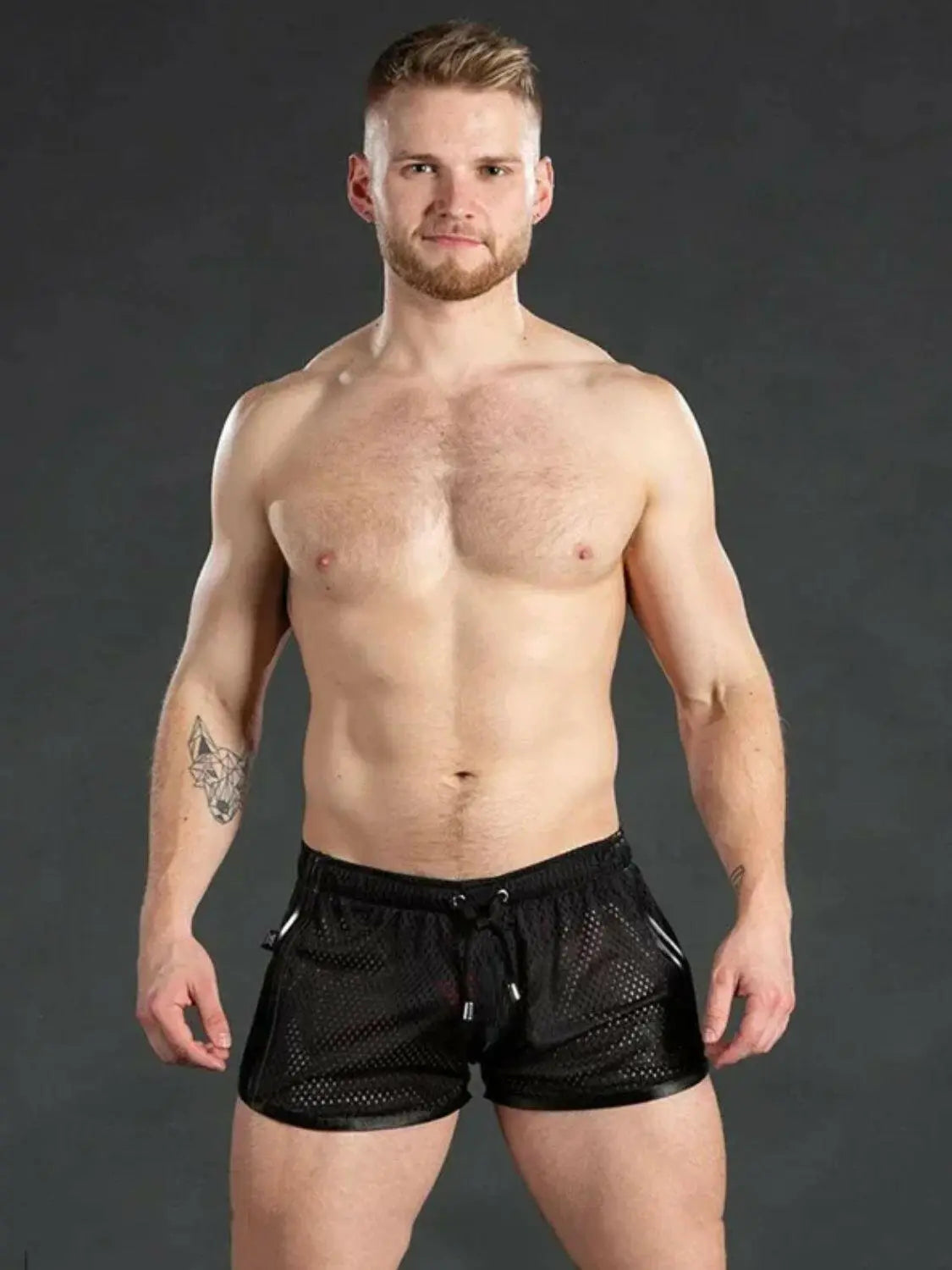 Men's Drawstring Side Striped Active Shorts.