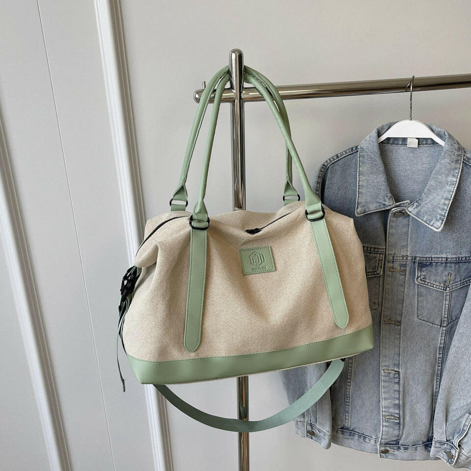 Contrast Travel Bag - Premium Luggage Travel Bags from Trendsi - Just $36.99! Shop now at Handbags Specialist Headquarter