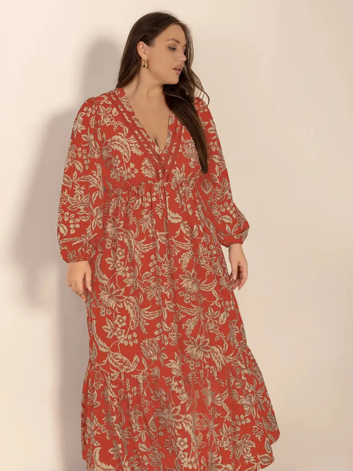 Plus Size Lace Detail Printed Balloon Sleeve Midi Dress.