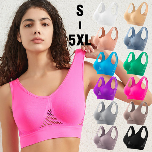 CurvyBoost: Plus Size Push-Up Workout Bra