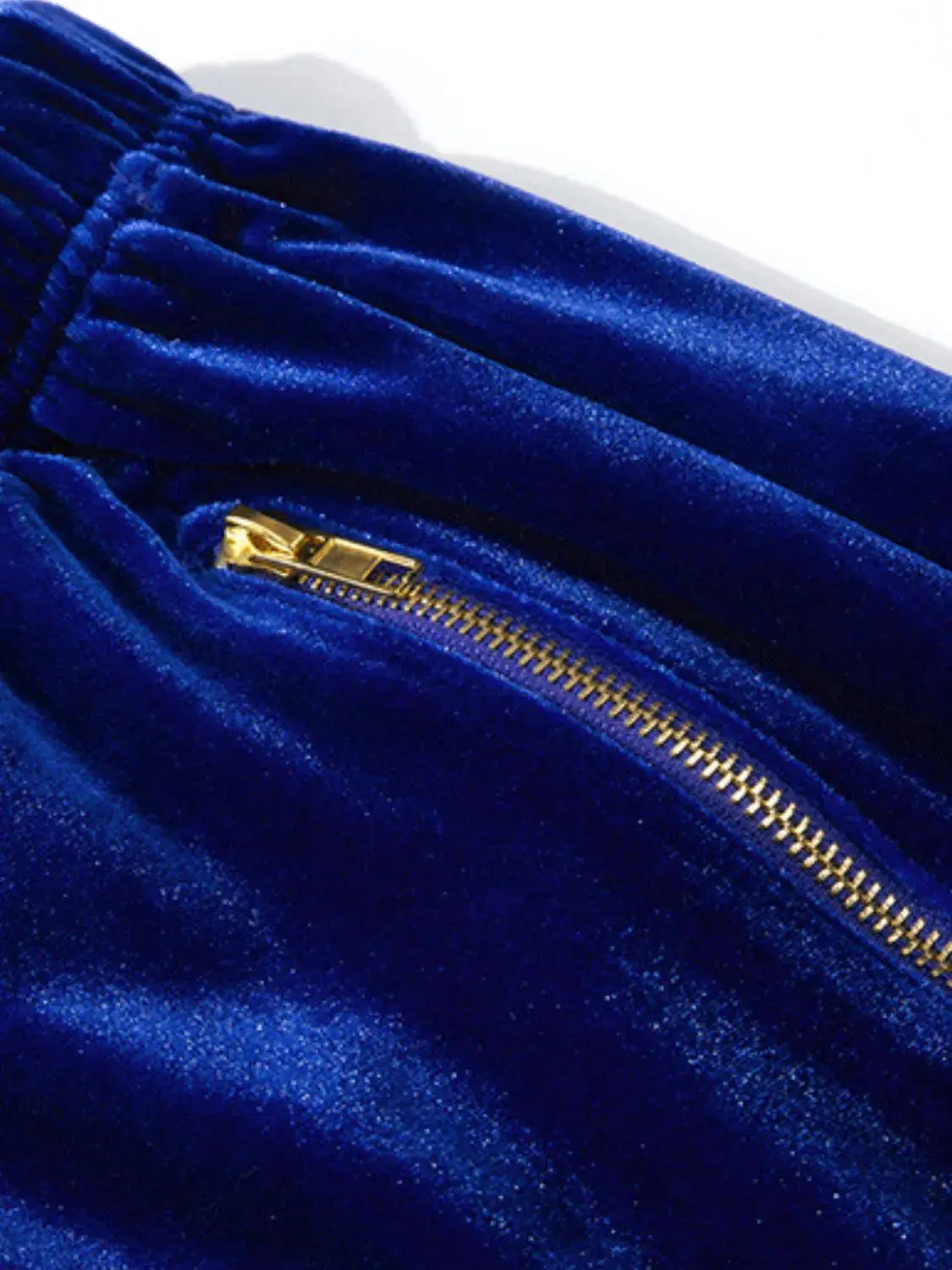 Men's Drawstring Pocketed Shorts with Zip.
