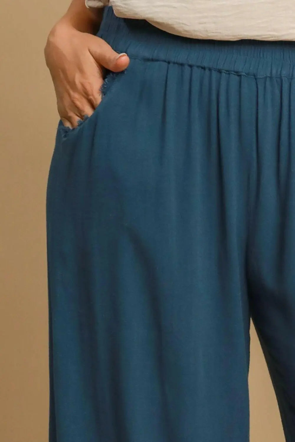 Umgee Full Size Linen Blend Elastic Waistband Wide Leg Pants Plus Size.
