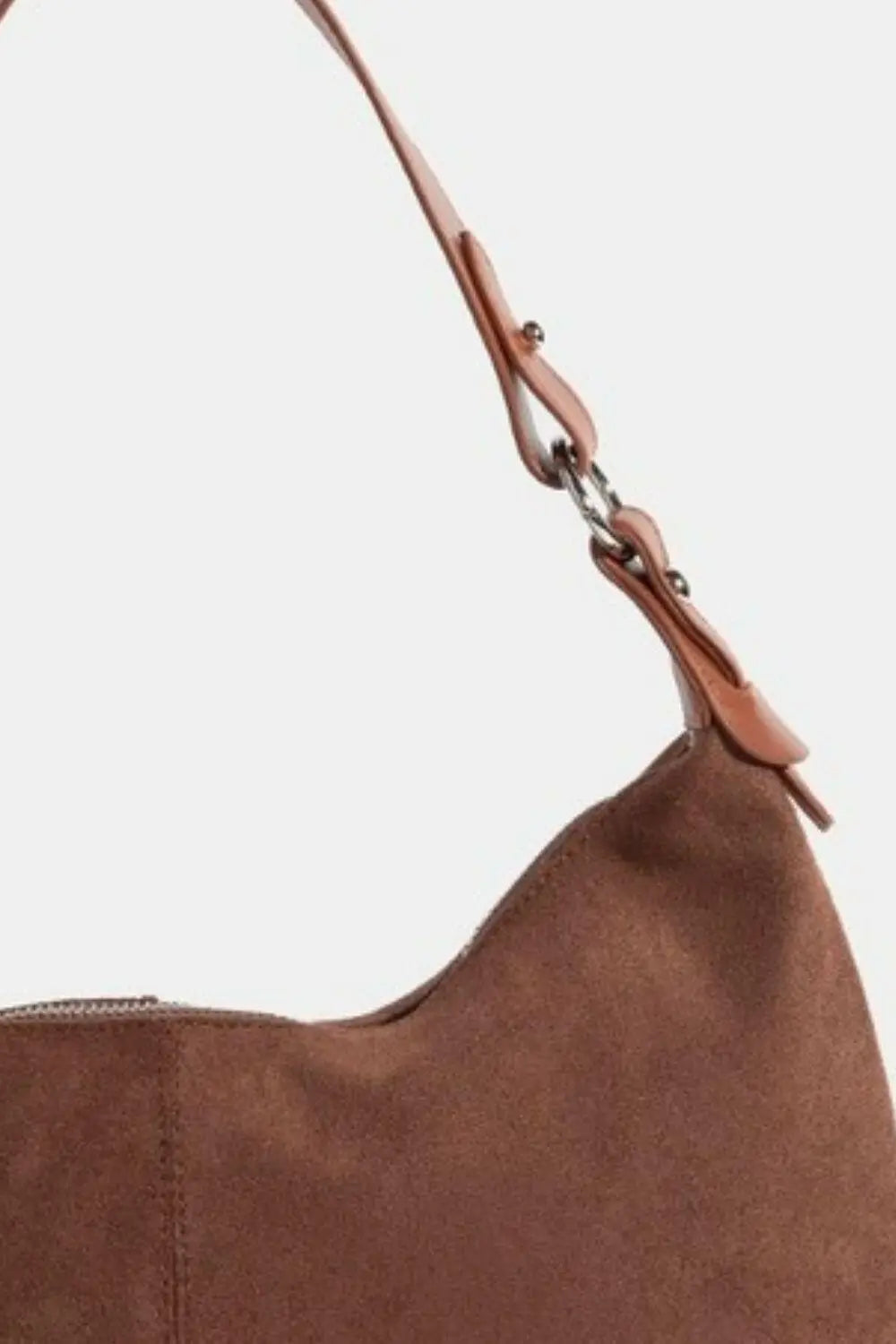 Fame Middle Stitch Zipper Handbag.