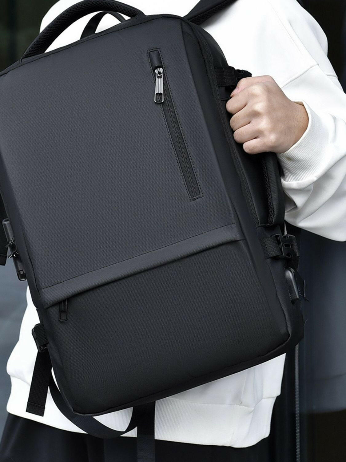 Multi-Pockets Adjustable Straps Backpack Bag.