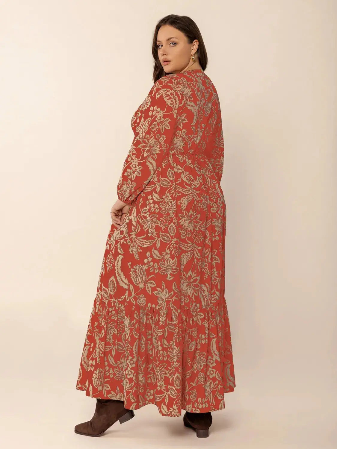 Plus Size Lace Detail Printed Balloon Sleeve Midi Dress.