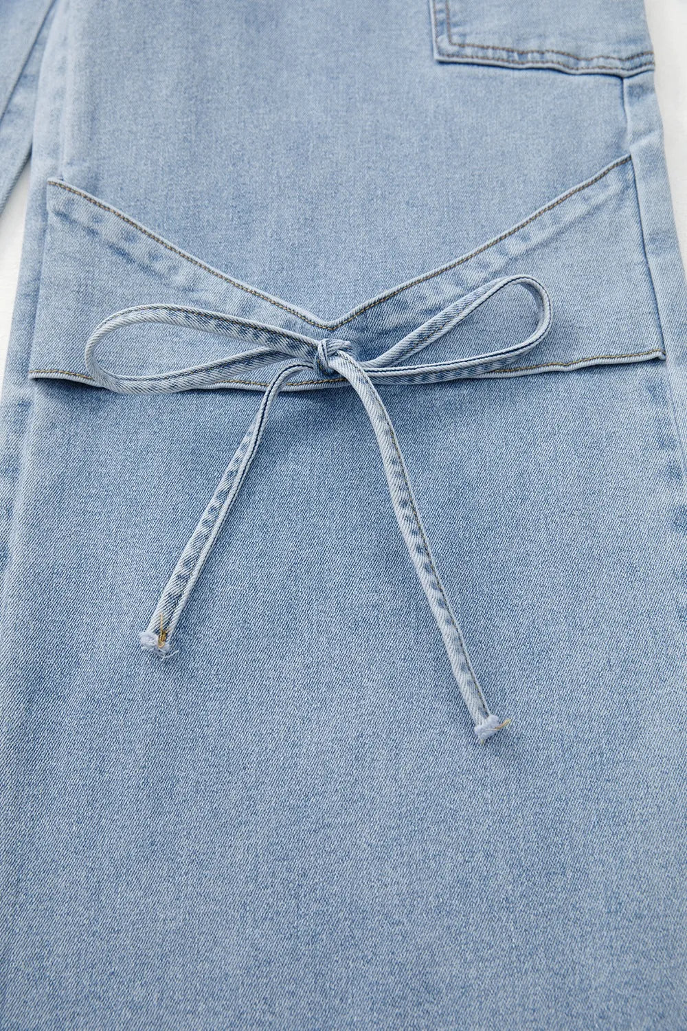 Bowknot Decor Cargo Jeans - Premium Women / Jeans & Denim from Trendsi - Just $56.70! Shop now at Handbags Specialist Headquarter