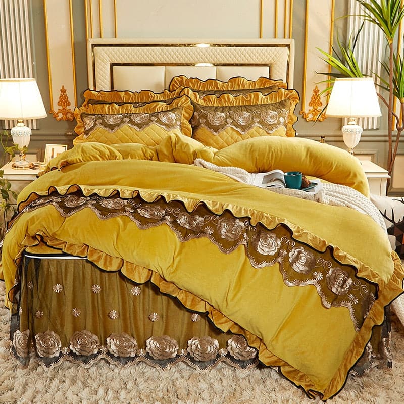 Luxus Vintage Hochzeit Gold Rose Spitze Stickerei Kristall Samt Bettwäsche Set Bettbezug Steppbett Rock Tagesdecke Kissenbezüge 